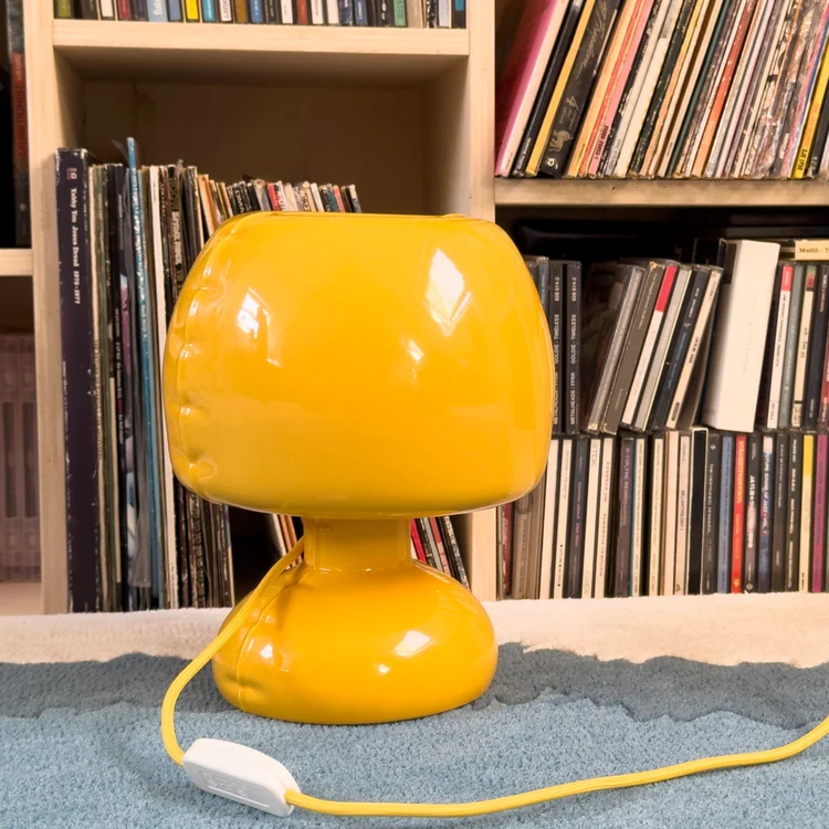 Lampe à poser FREDDY Gloss Yolk, MYLO Conceptstore